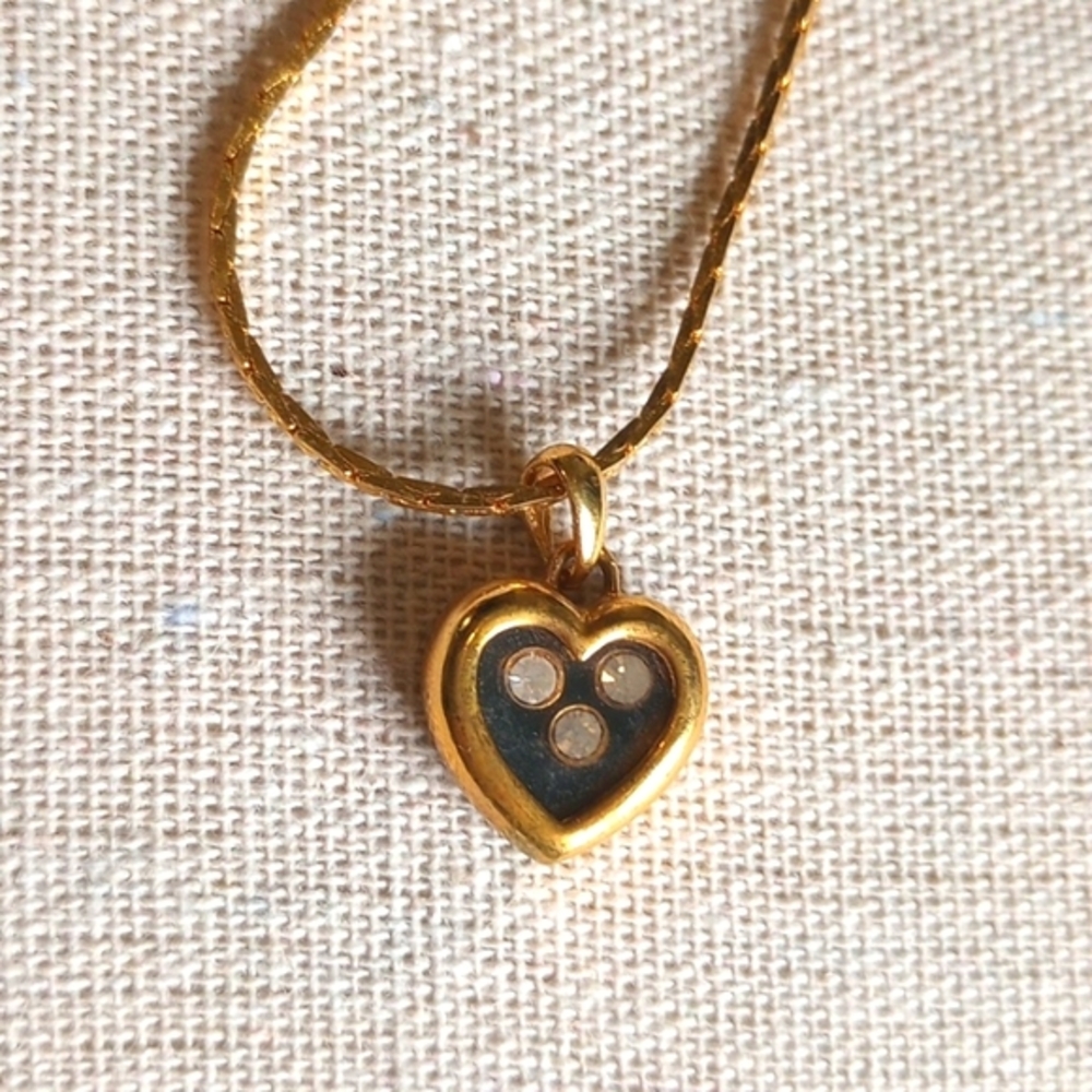 Nina Ricci Avon Yellow Gold Floating Rhinestone Heart 17 In - Picture 2 of 5